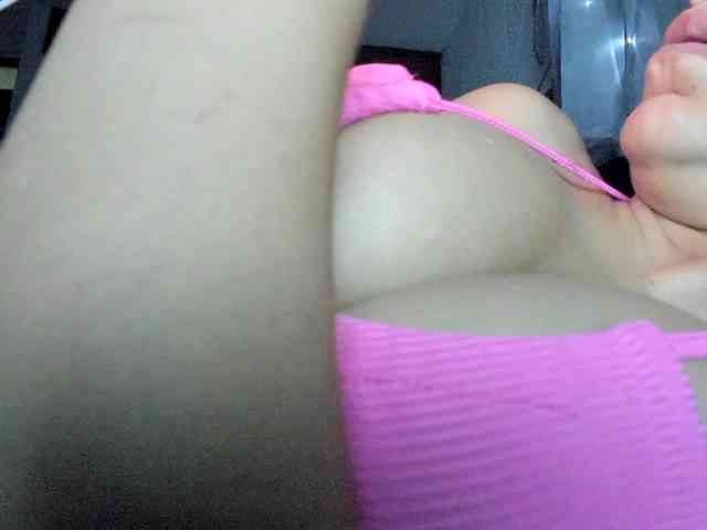 NinaBelluschi webcam