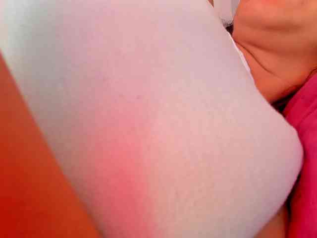 NinaBelluschi webcam