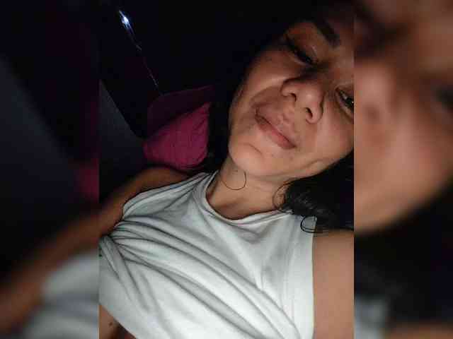 NinaBelluschi webcam