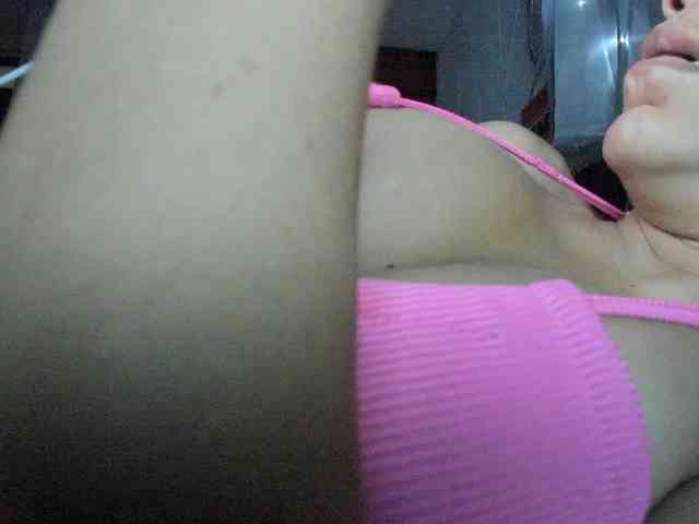 NinaBelluschi webcam