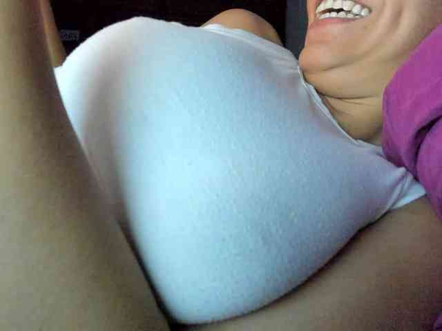 NinaBelluschi webcam