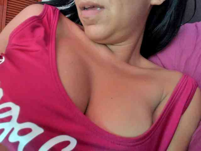 NinaBelluschi webcam