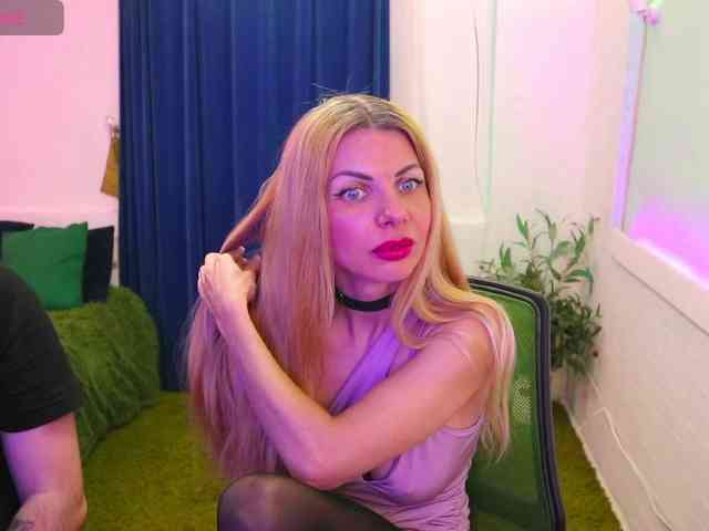 AlisaAleks webcam