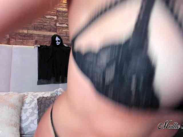 MollieBennet webcam