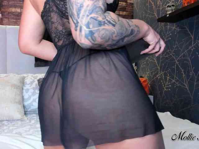 MollieBennet webcam