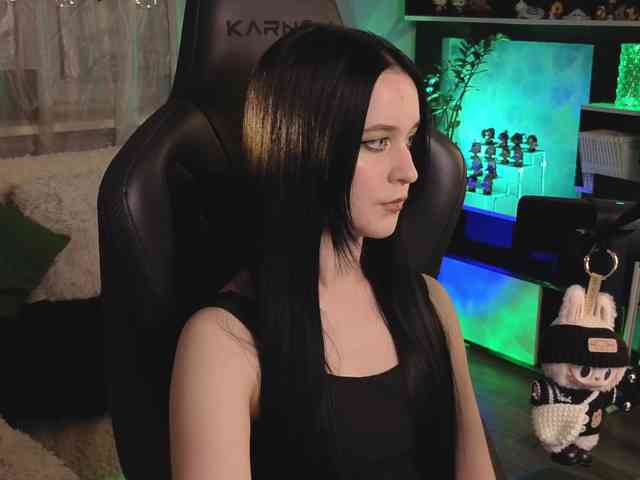 Kira_Li_Lime webcam
