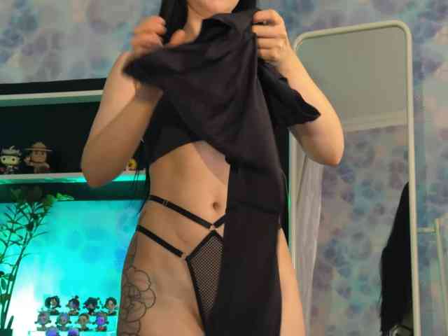 Kira_Li_Lime webcam