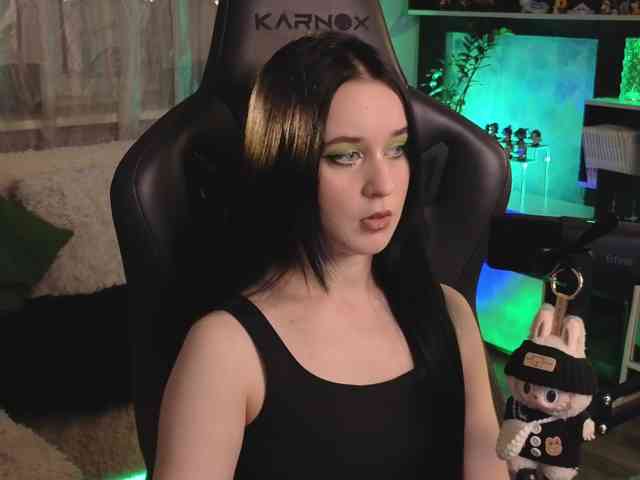 Kira_Li_Lime webcam