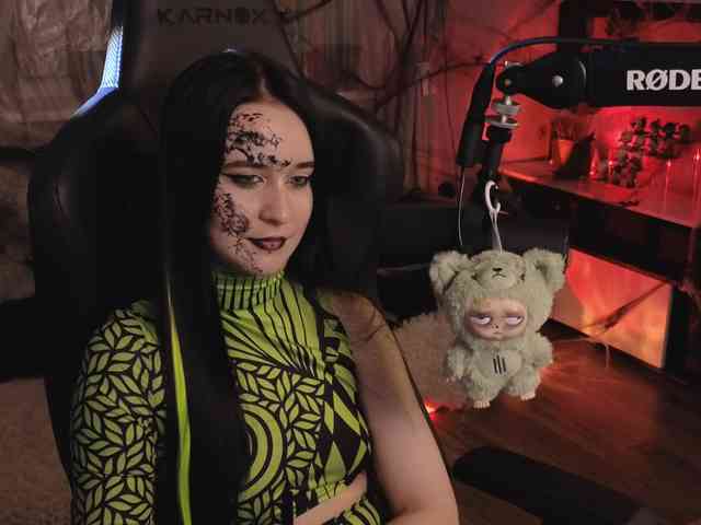 Kira_Li_Lime webcam