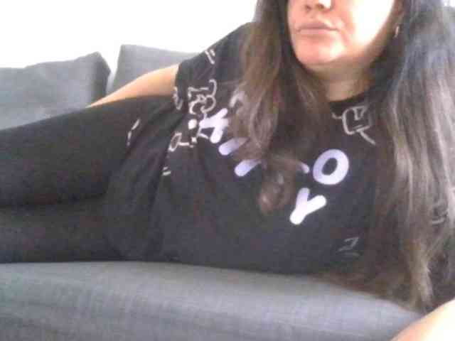 YourDesire36 webcam