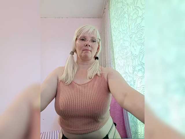 Sweetie454 webcam