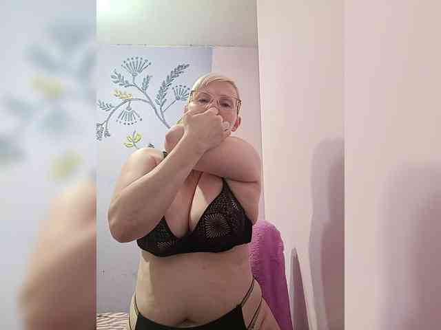 Sweetie454 webcam