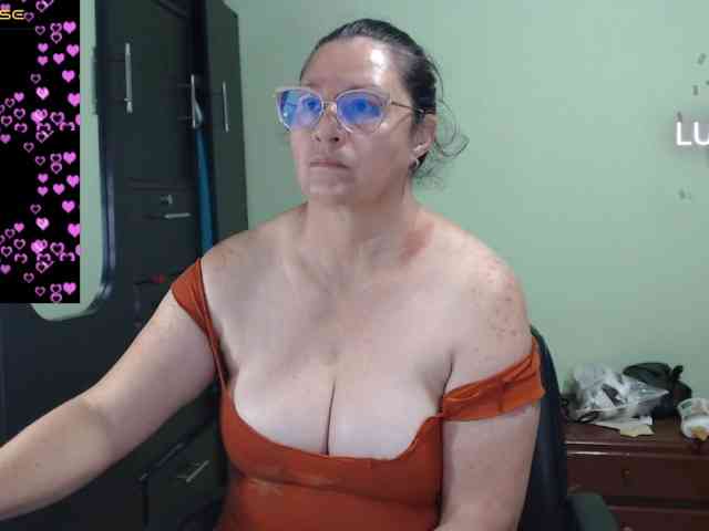 rouseehotglad webcam