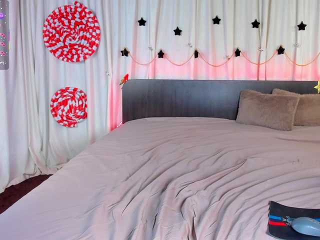 Entra en el chat con el modelo Jesikalooove Jesikalooove