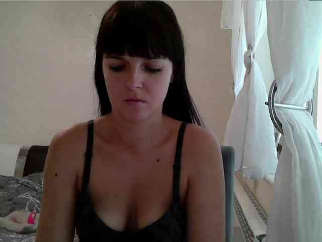 HotBrianna webcam