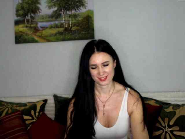 MilfLunna webcam