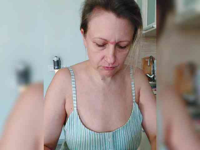 LoveSuperGerl webcam