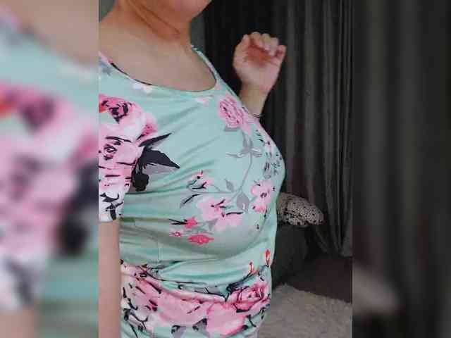 LoveSuperGerl webcam