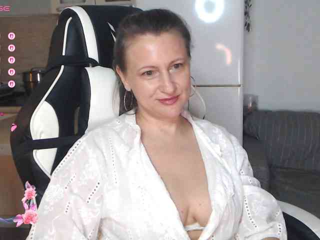 LoveSuperGerl webcam