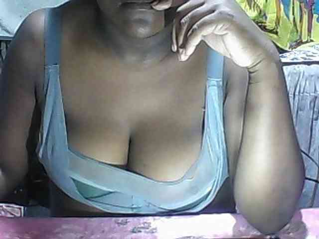 pussyblacky webcam