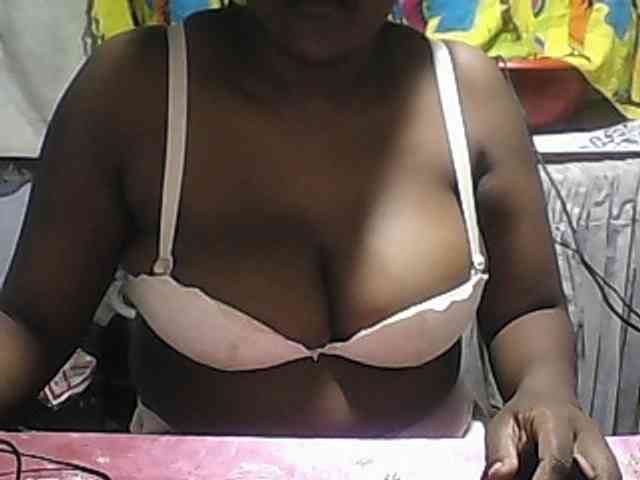 pussyblacky webcam
