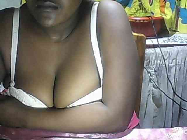pussyblacky webcam