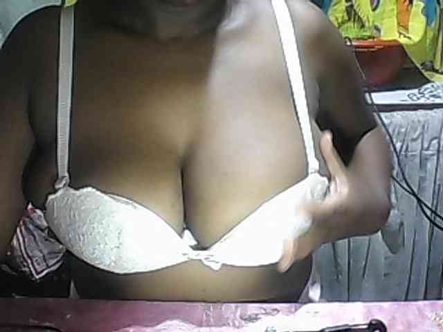 pussyblacky webcam