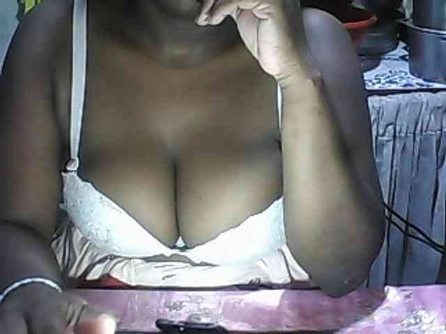 pussyblacky webcam
