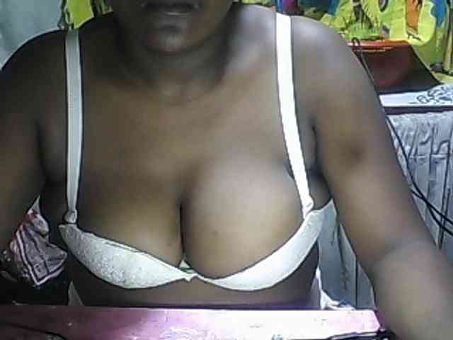 pussyblacky webcam