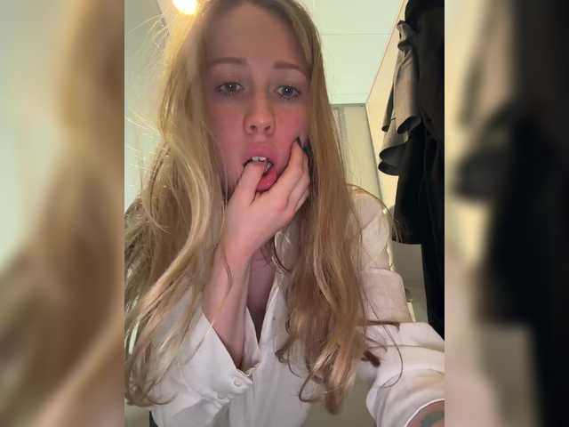 Vai a chattare su LiiBaby LiiBaby