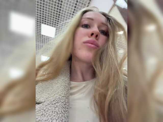 Gratis Live Sexcam mit LiiBaby LiiBaby