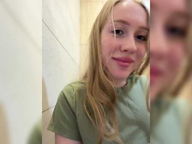 Gratis Live Sexcam mit LiiBaby LiiBaby