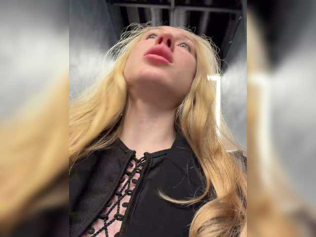 Vai a chattare su LiiBaby LiiBaby