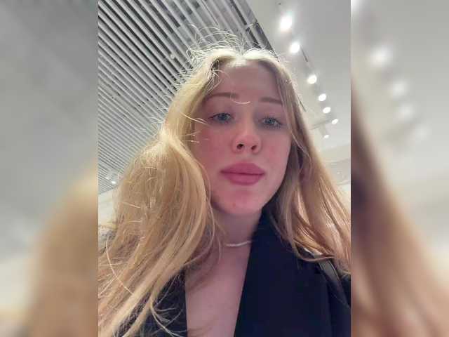 Entrez le videochat erotique avec le
modèle LiiBaby LiiBaby