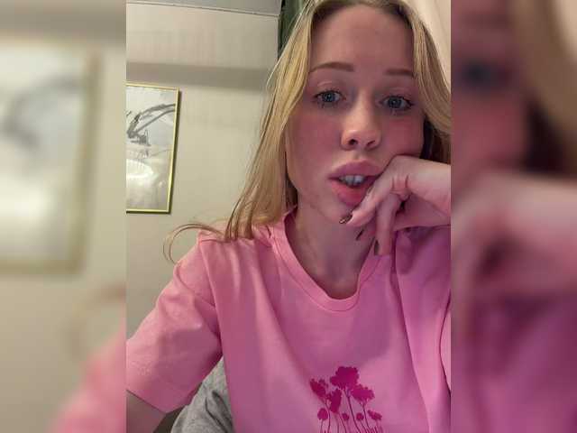 Gratis Live Sexcam mit LiiBaby LiiBaby