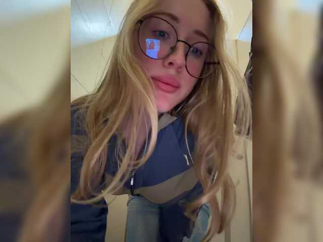 Vai a chattare su LiiBaby LiiBaby