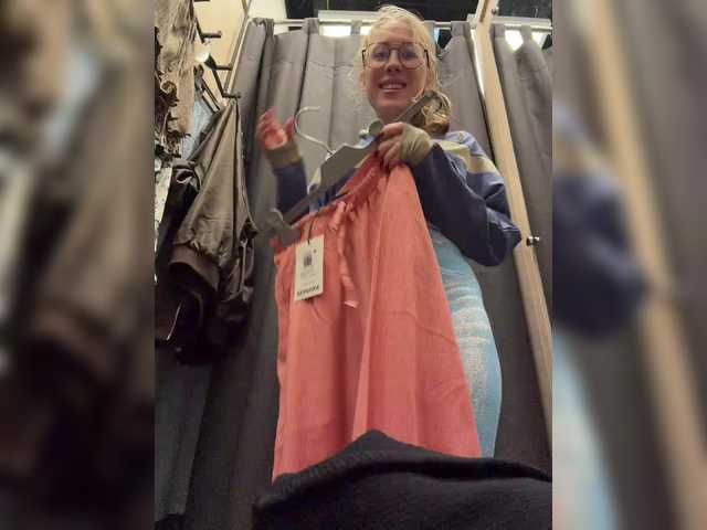 Gratis Live Sexcam mit LiiBaby LiiBaby