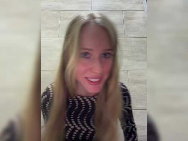 Gratis Live Sexcam mit LiiBaby LiiBaby