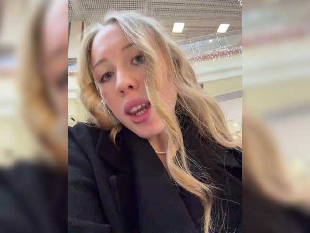 Gratis Live Sexcam mit LiiBaby LiiBaby