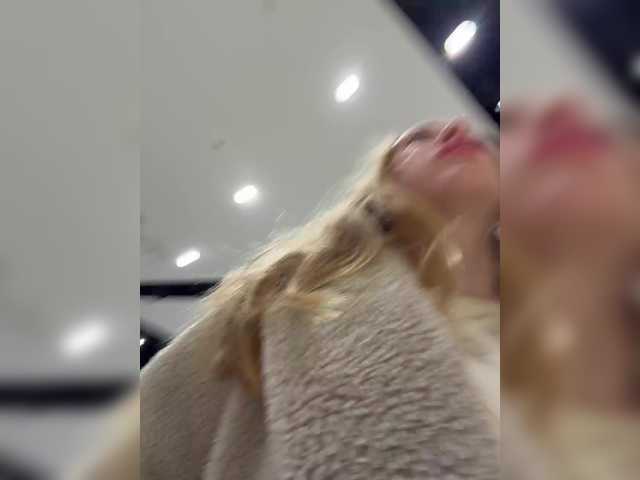 Gratis Live Sexcam mit LiiBaby LiiBaby