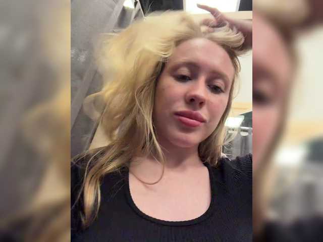 Gratis Live Sexcam mit LiiBaby LiiBaby