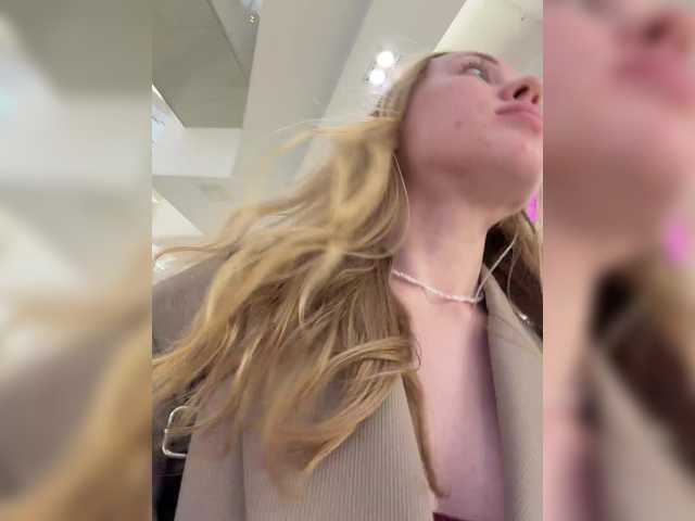 Gratis Live Sexcam mit LiiBaby LiiBaby