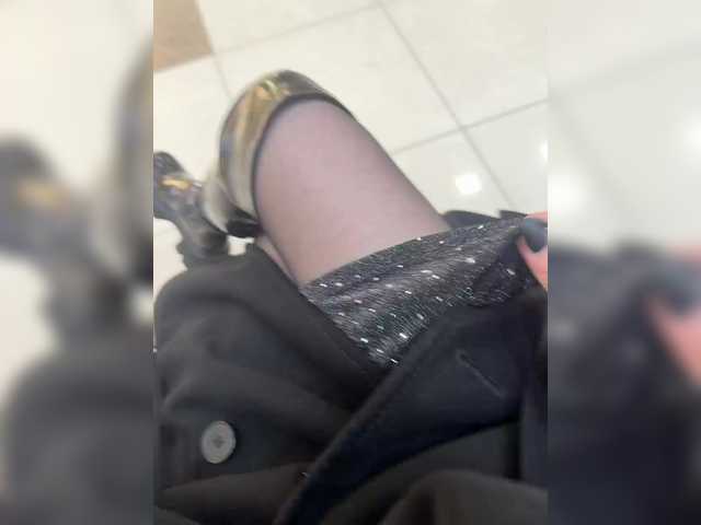 Entrez le videochat erotique avec le
modèle LiiBaby LiiBaby