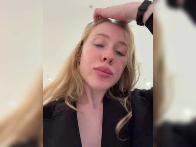 Gratis Live Sexcam mit LiiBaby LiiBaby