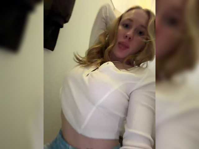 Entrez le videochat erotique avec le
modèle LiiBaby LiiBaby