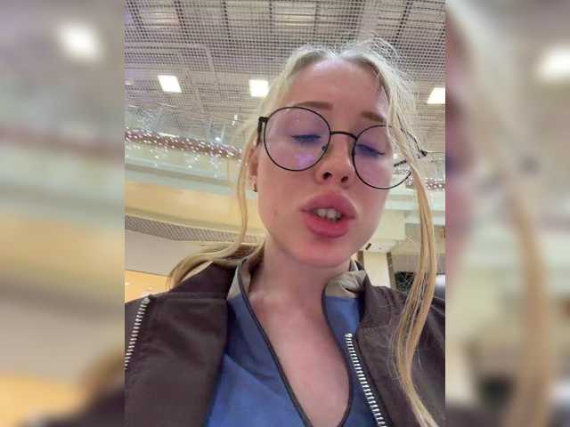 go to chat with LiiBaby