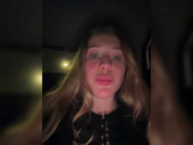 Gratis Live Sexcam mit LiiBaby LiiBaby