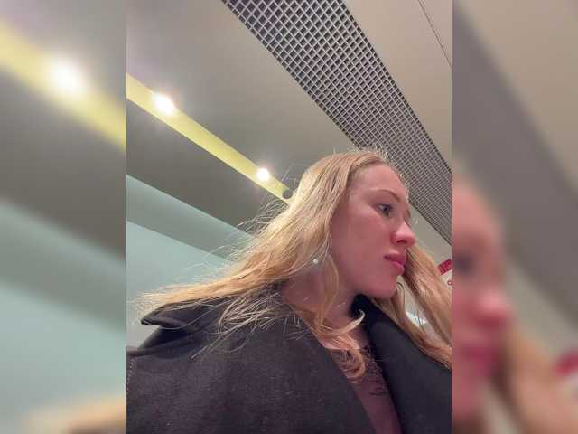 Gratis Live Sexcam mit LiiBaby LiiBaby