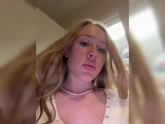 Gratis Live Sexcam mit LiiBaby LiiBaby