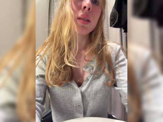 Gratis Live Sexcam mit LiiBaby LiiBaby